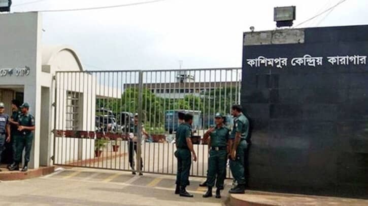 কাশিমপুর কারাগার থেকে ২০৯ বন্দির পলায়ন, নিহত ৬ কাশিমপুর কারাগার থেকে ২০৯ বন্দির পলায়ন, নিহত ৬