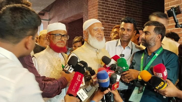 সংসদে সমাধান না হলে রাজপথে আন্দোলনের ঘোষণা সংসদে সমাধান না হলে রাজপথে আন্দোলনের ঘোষণা