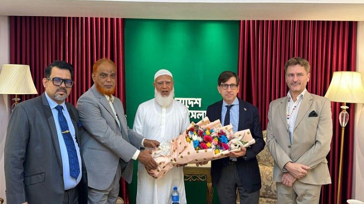 জামায়াত আমিরের সঙ্গে ফ্রান্সের রাষ্ট্রদূতের সৌজন্য সাক্ষাৎ