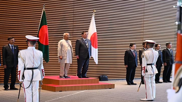 বাংলাদেশের সংস্কার কার্যক্রমের প্রতি পূর্ণ সমর্থন জাপানের প্রধানমন্ত্রী বাংলাদেশের সংস্কার কার্যক্রমের প্রতি পূর্ণ সমর্থন জাপানের প্রধানমন্ত্রী