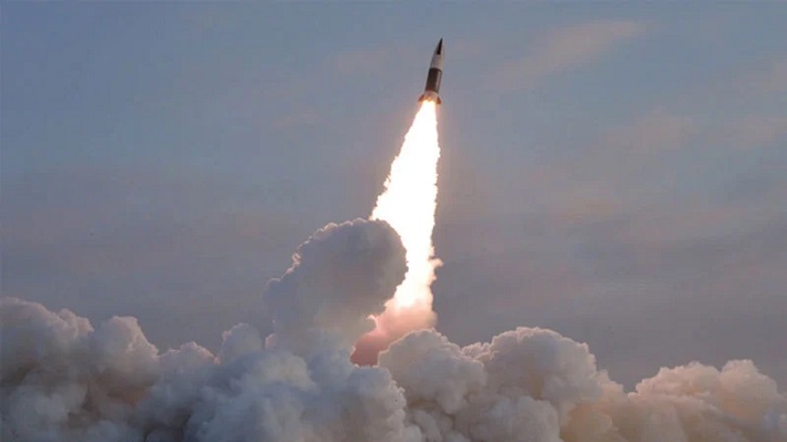 জাপান সাগরে দুটি ব্যালিস্টিক ক্ষেপণাস্ত্র ছুড়ল উত্তর কোরিয়া