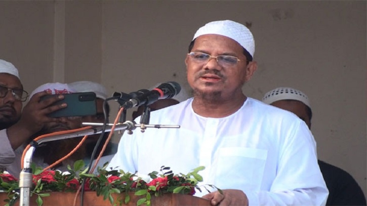 প্রধানমন্ত্রী ভারত সরকারের পক্ষে কাজ করছেন: চরমোনাই পীর প্রধানমন্ত্রী ভারত সরকারের পক্ষে কাজ করছেন: চরমোনাই পীর