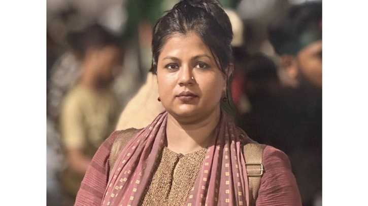 নির্বাচনে অংশ না নেওয়ার ঘোষণা ঝুমার