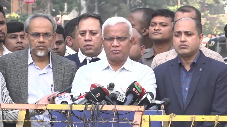 খালেদা জিয়াকে নিয়ে আমরা আশাবাদী, তিনি সুস্থ হয়ে উঠবেন