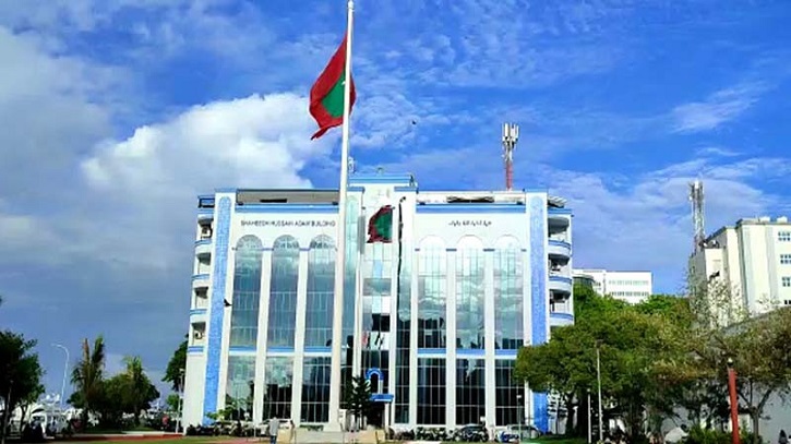 মালদ্বীপে বাংলাদেশিদের জন্য জরুরি সতর্কতা নির্দেশনা জারি মালদ্বীপে বাংলাদেশিদের জন্য জরুরি সতর্কতা নির্দেশনা জারি