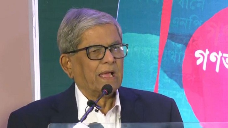 গণতন্ত্র প্রতিষ্ঠা করতে হলে ‘মব ভায়োলেন্স` থেকে সরে আসতে হবে: মির্জা ফখরুল