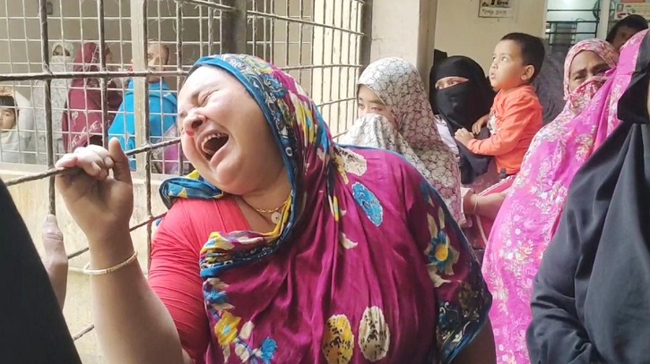 রাজধানীতে দুই শিশুসহ একই পরিবারের চারজনের লাশ উদ্ধার