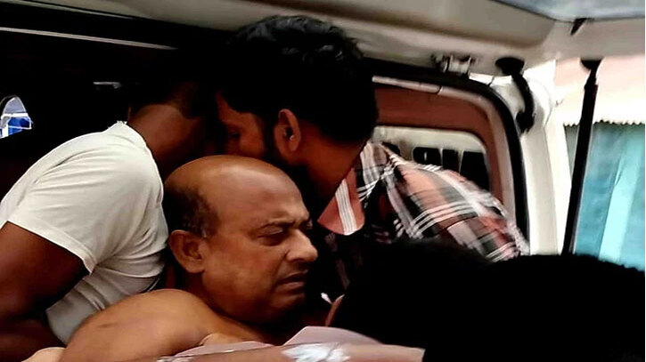 নাটোরে জেলা বিএনপির সদস্য সচিবের ওপর হামলা, জনসমাবেশ স্থগিত