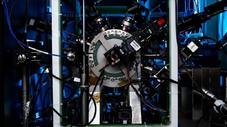 ৩০ বিলিয়ন বছরেও এক সেকেন্ড ভুল করবে না চীনের অপটিক্যাল ঘড়ি 