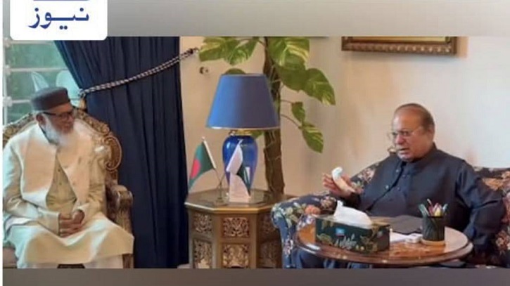পাকিস্তানের সাবেক প্রধানমন্ত্রীর সাথে ধর্ম উপদেষ্টার সাক্ষাৎ