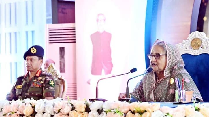 সার্বভৌমত্ব রক্ষায় আমরা প্রস্তুত ও দৃঢ় সংকল্পবদ্ধ : প্রধানমন্ত্রী সার্বভৌমত্ব রক্ষায় আমরা প্রস্তুত ও দৃঢ় সংকল্পবদ্ধ : প্রধানমন্ত্রী