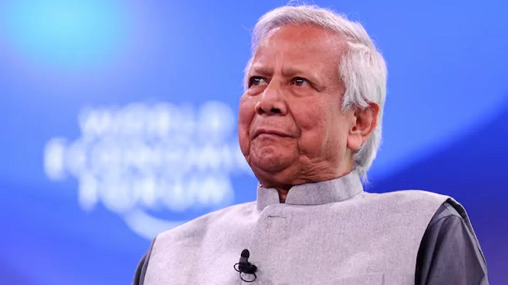 একের পর এক বিক্ষোভ, চাপের মুখে অন্তর্বর্তী সরকার: রয়টার্স