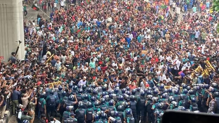 মারা গেছেন আন্দোলনে গুলিবিদ্ধ অটোরিকশা চালক সুফিয়ান মারা গেছেন আন্দোলনে গুলিবিদ্ধ অটোরিকশা চালক সুফিয়ান