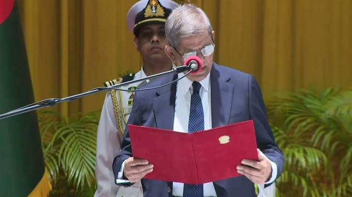 রাষ্ট্রপতির শপথ বাক্যে যা ছিলো রাষ্ট্রপতির শপথ বাক্যে যা ছিলো