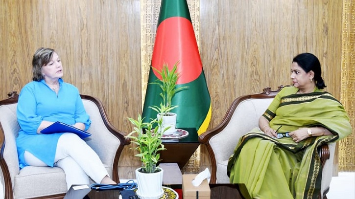 জলবায়ু অভিযোজন কার্যক্রমে তরুণদের সম্পৃক্ত করার উদ্যোগ