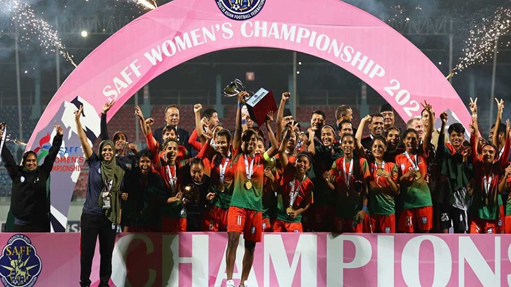 সাফজয়ীদের পুরস্কার দেবে অলিম্পিক অ্যাসোসিয়েশন সাফজয়ীদের পুরস্কার দেবে অলিম্পিক অ্যাসোসিয়েশন