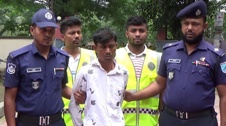 চালককে হত্যা করে অটোরিকশা ছিনতাই ঘটনার মূল আসামি সেলিম আটক চালককে হত্যা করে অটোরিকশা ছিনতাই ঘটনার মূল আসামি সেলিম আটক
