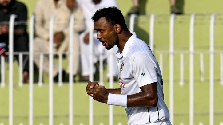 ১০ দিনের জন্য মাঠের বাইরে শরিফুল ১০ দিনের জন্য মাঠের বাইরে শরিফুল