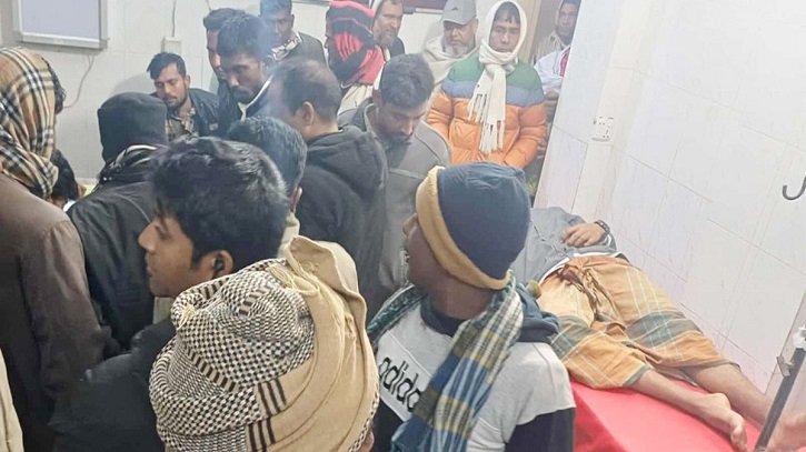 দুই প্রার্থীর সমর্থকদের সংঘর্ষে রণক্ষেত্র, আহত ১৩