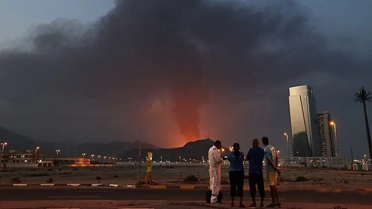 ক্ষেপণাস্ত্র হামলায় বাংলাদেশিসহ নিহত ২, আহত ১২