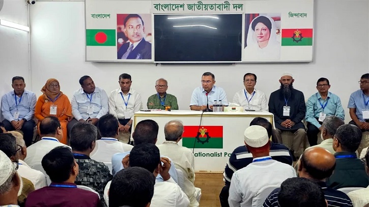 তৃণমূল সংগঠনের খোঁজ-খবর ও প্রয়োজনীয় নির্দেশনা দিলেন প্রধানমন্ত্রী তৃণমূল সংগঠনের খোঁজ-খবর ও প্রয়োজনীয় নির্দেশনা দিলেন প্রধানমন্ত্রী