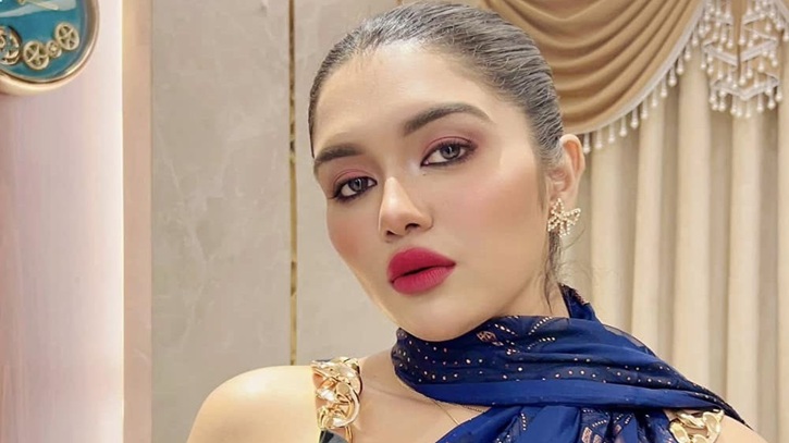 তনিকে ঘিরে ভাইরাল ফটোকার্ড নিয়ে যা জানা গেল