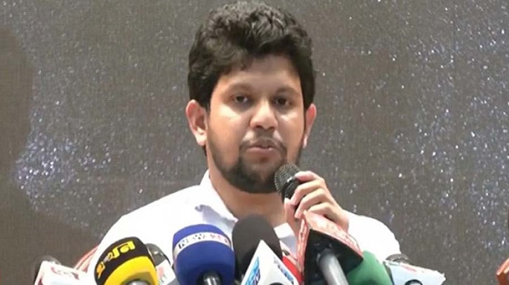 নির্বাচনের সময় তথ্যের অবাধ প্রবাহ নিশ্চিতের আহ্বান : মাহফুজ আলম নির্বাচনের সময় তথ্যের অবাধ প্রবাহ নিশ্চিতের আহ্বান : মাহফুজ আলম