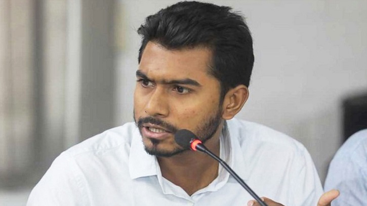 জুলাই ঘোষণাপত্রের বাস্তবায়ন আইনগতভাবে ধোঁয়াশাপূর্ণ : নুর জুলাই ঘোষণাপত্রের বাস্তবায়ন আইনগতভাবে ধোঁয়াশাপূর্ণ : নুর