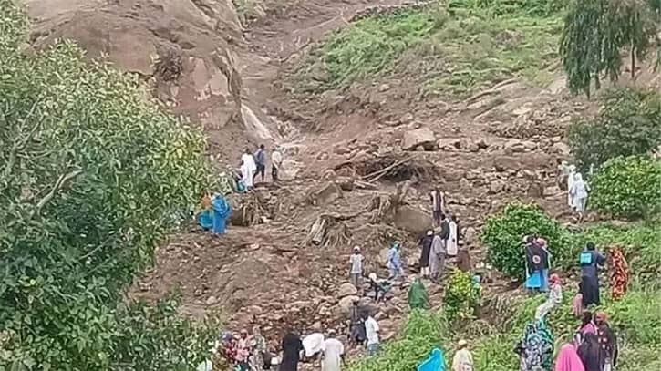সুদানে ভূমিধসে মৃতের সংখ্যা ১ হাজার ছাড়িয়েছে, বৈশ্বিক সাহায্যের আ সুদানে ভূমিধসে মৃতের সংখ্যা ১ হাজার ছাড়িয়েছে, বৈশ্বিক সাহায্যের আ